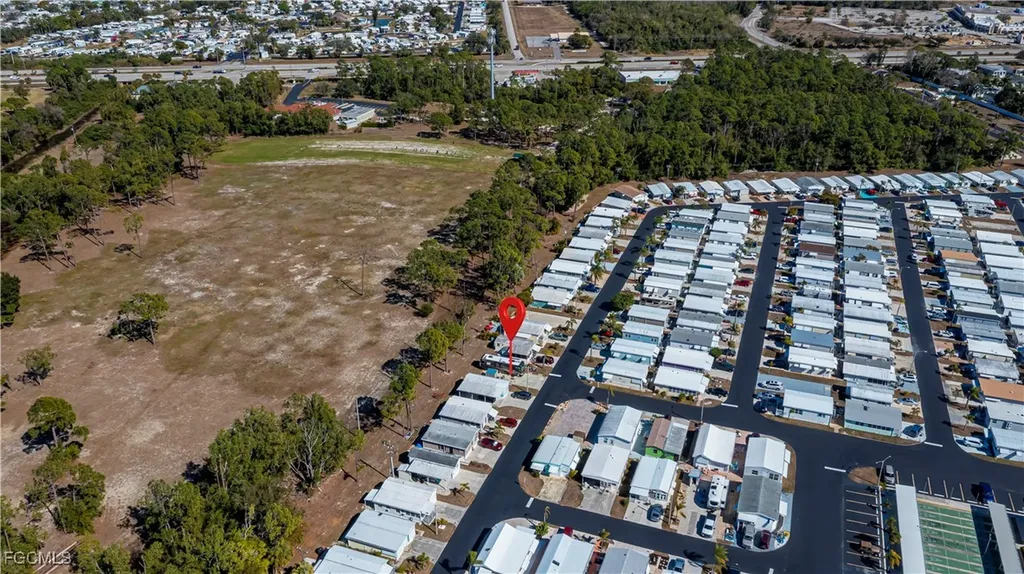 243 Caravan Circle North Fort Myers FL 33903
