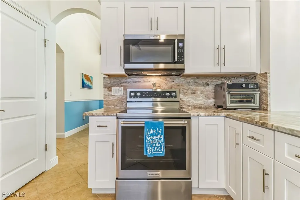 8622 Sumner Avenue Fort Myers FL 33908