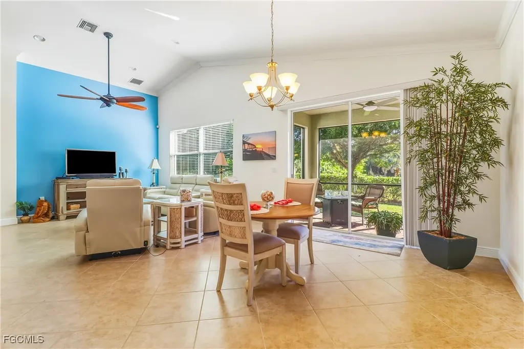 8622 Sumner Avenue Fort Myers FL 33908