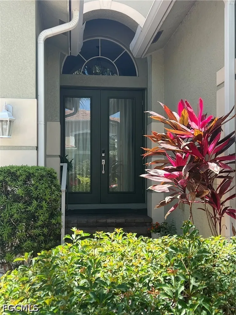 8622 Sumner Avenue Fort Myers FL 33908