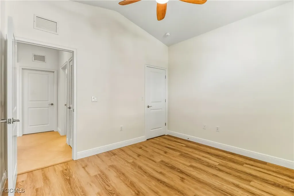 8622 Sumner Avenue Fort Myers FL 33908
