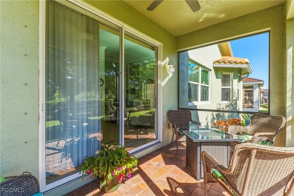 8622 Sumner Avenue Fort Myers FL 33908