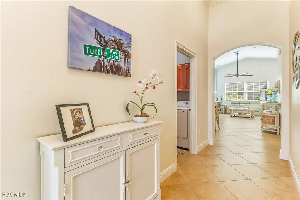 8622 Sumner Avenue Fort Myers FL 33908