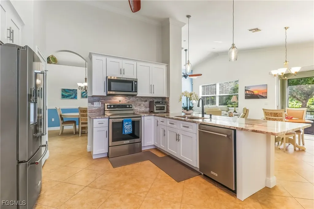 8622 Sumner Avenue Fort Myers FL 33908