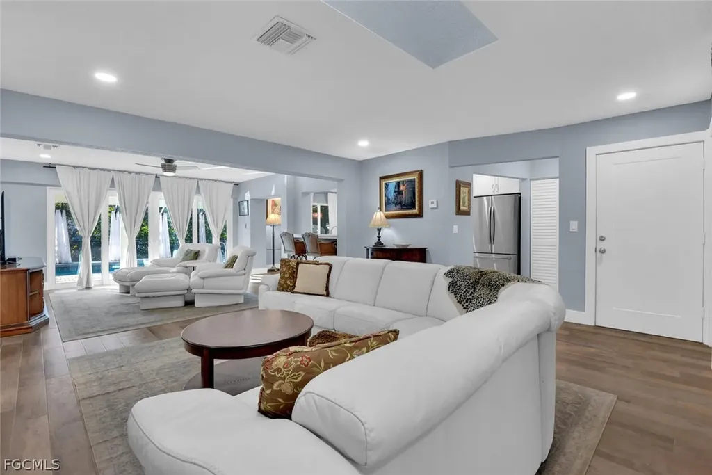 27273 Johnson Street Bonita Springs FL 34135