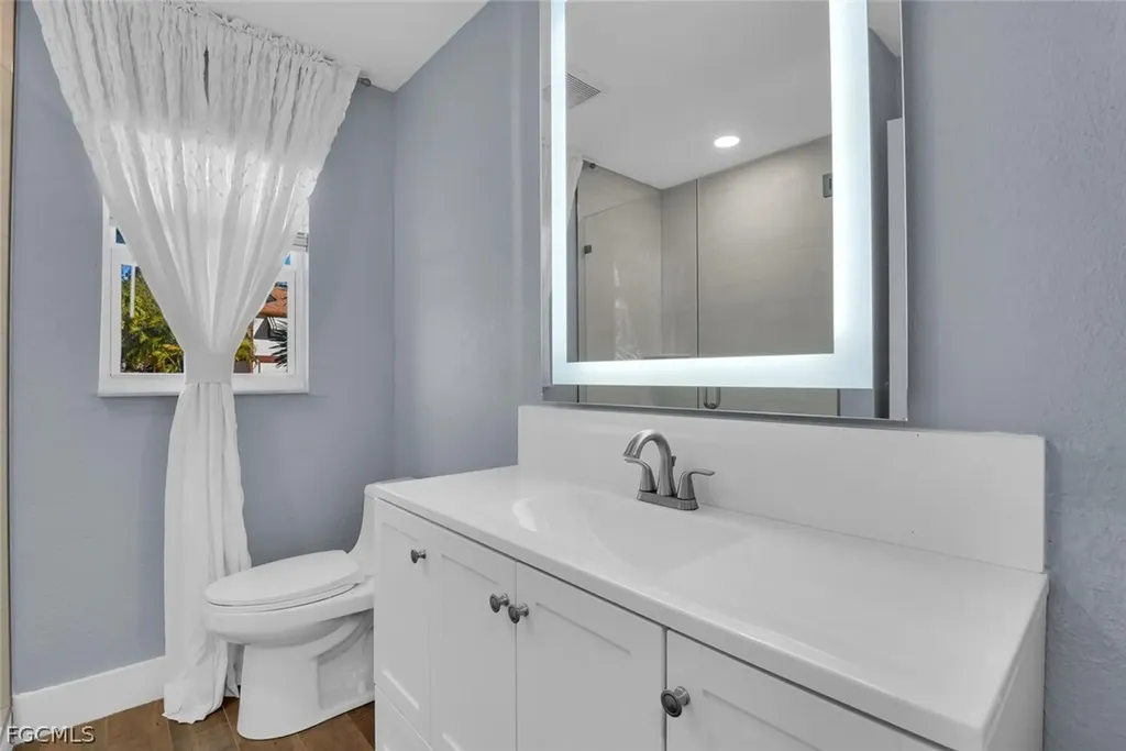 27273 Johnson Street Bonita Springs FL 34135