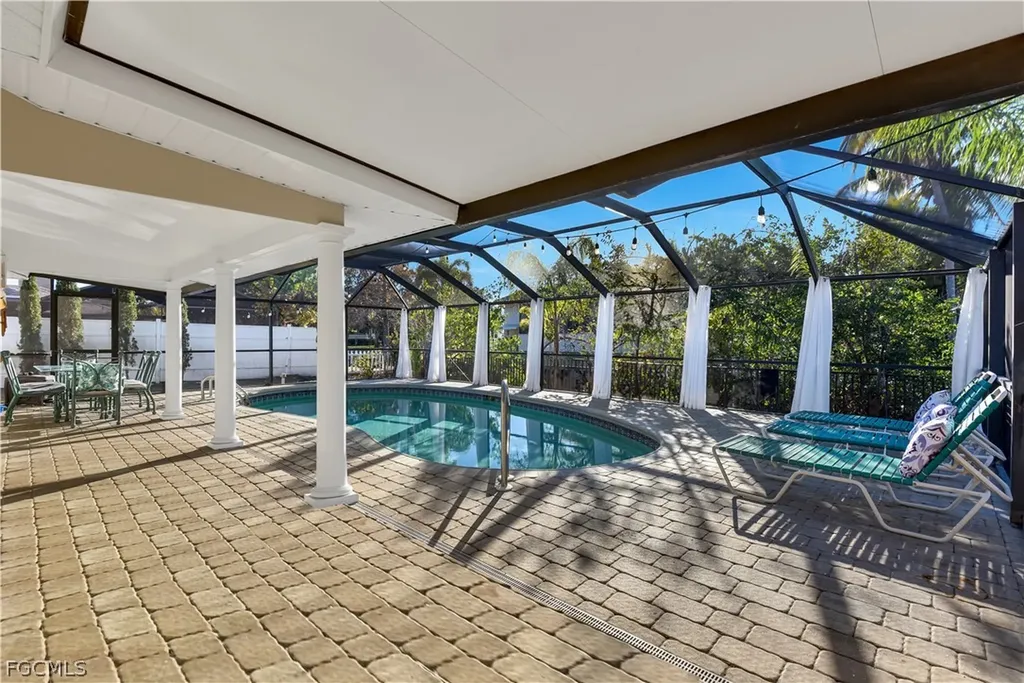 27273 Johnson Street Bonita Springs FL 34135