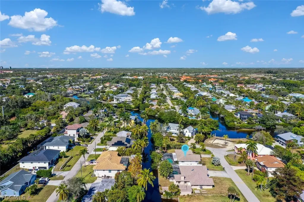 27273 Johnson Street Bonita Springs FL 34135