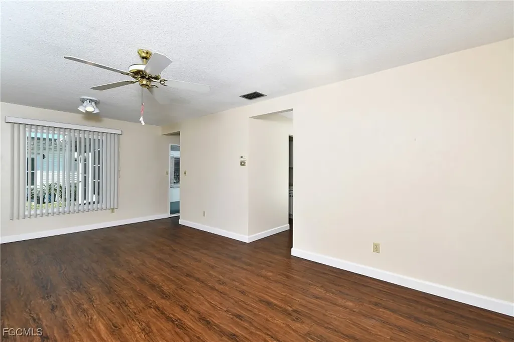 13 Hamlin Court Lehigh Acres FL 33936