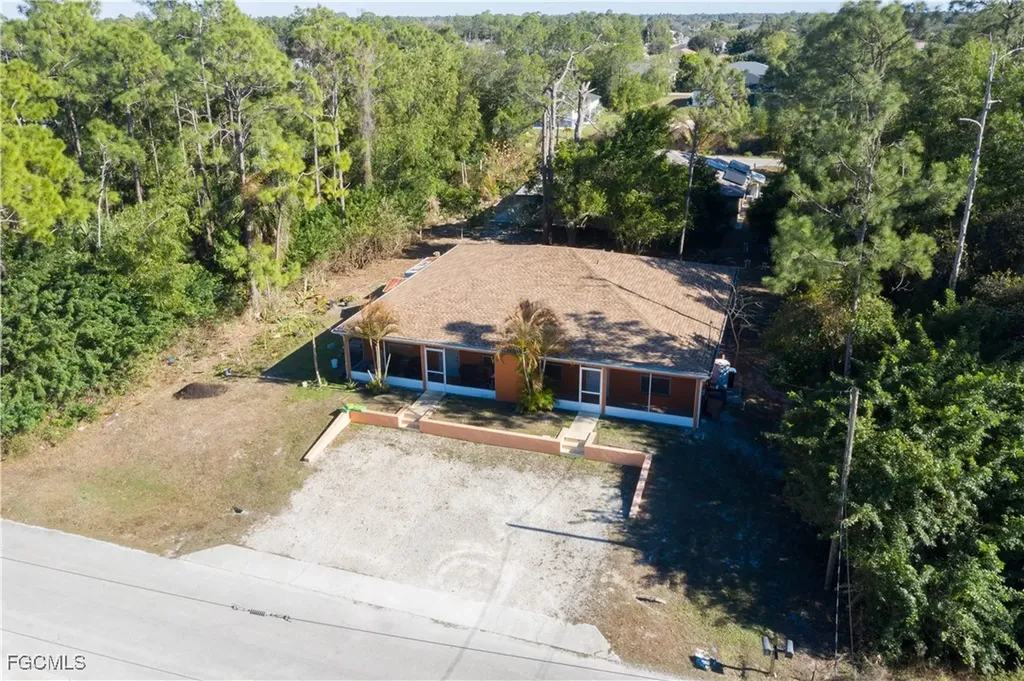 2405/2407 George Avenue S Lehigh Acres FL 33973