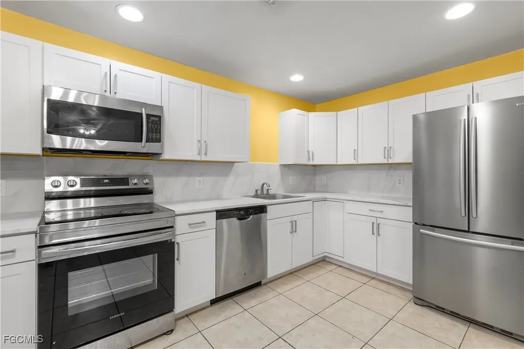 2405/2407 George Avenue S Lehigh Acres FL 33973