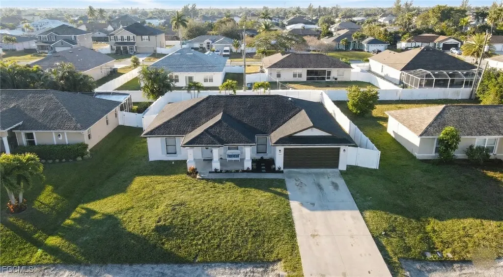 328 SW 19th Terrace Cape Coral FL 33991