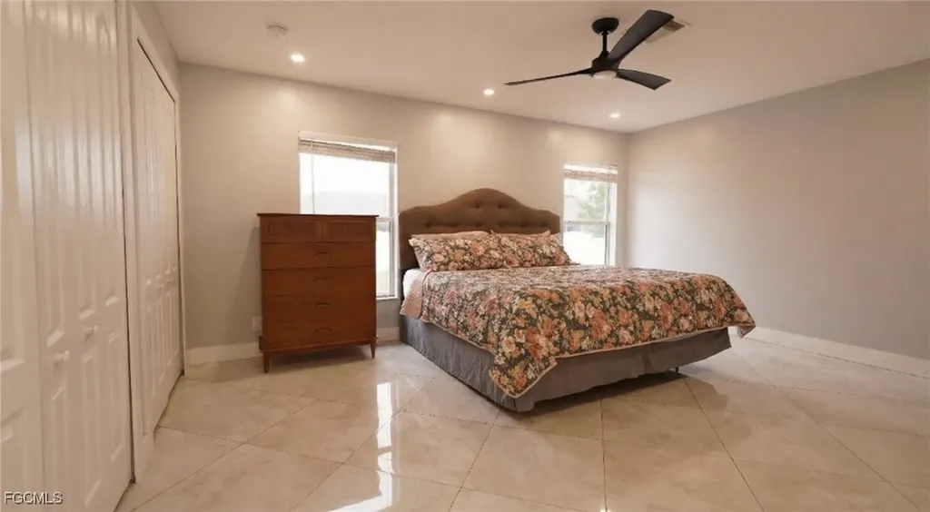 328 SW 19th Terrace Cape Coral FL 33991