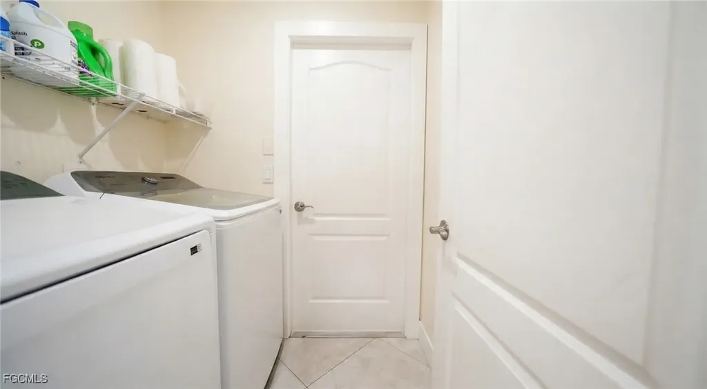 328 SW 19th Terrace Cape Coral FL 33991