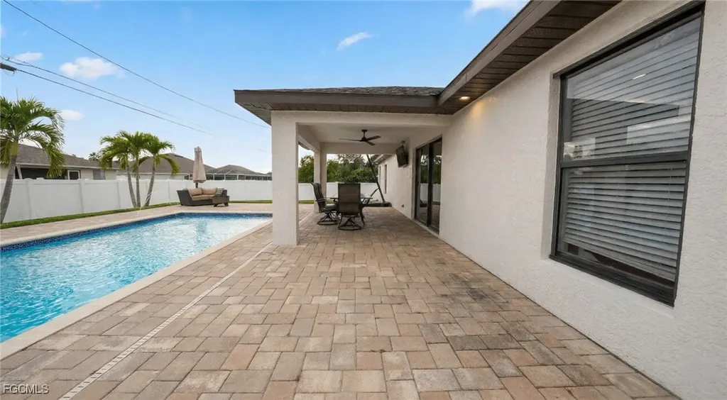 328 SW 19th Terrace Cape Coral FL 33991
