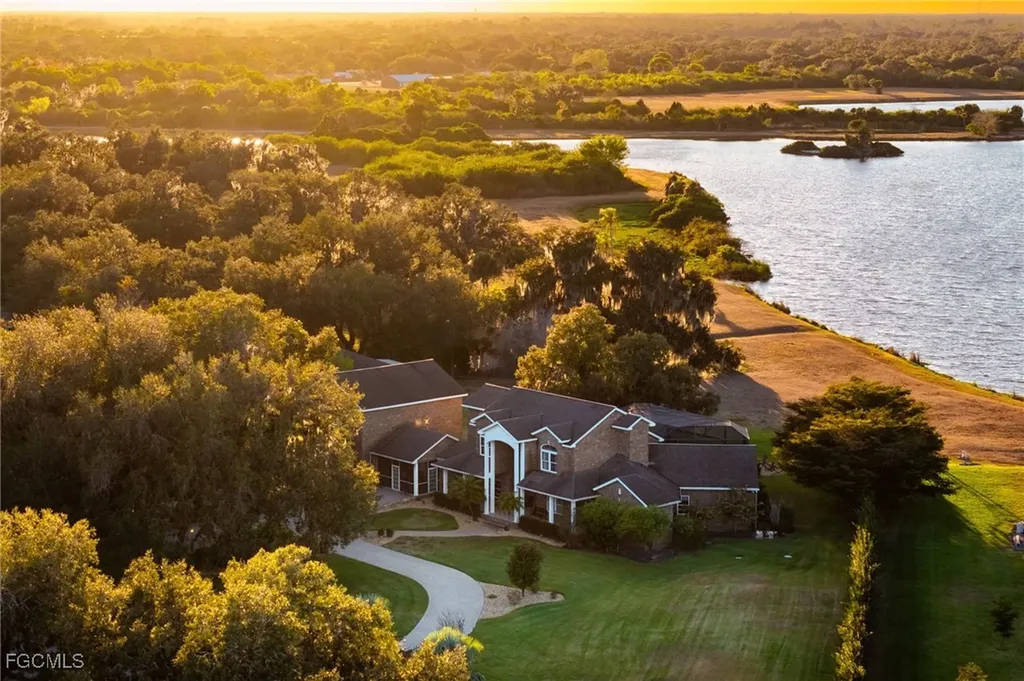 4013 Oak Haven Drive Labelle FL 33935