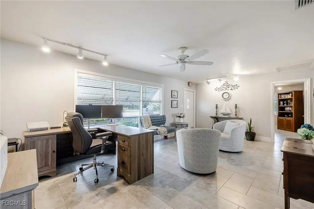 164 Pondella Road North Fort Myers FL 33903