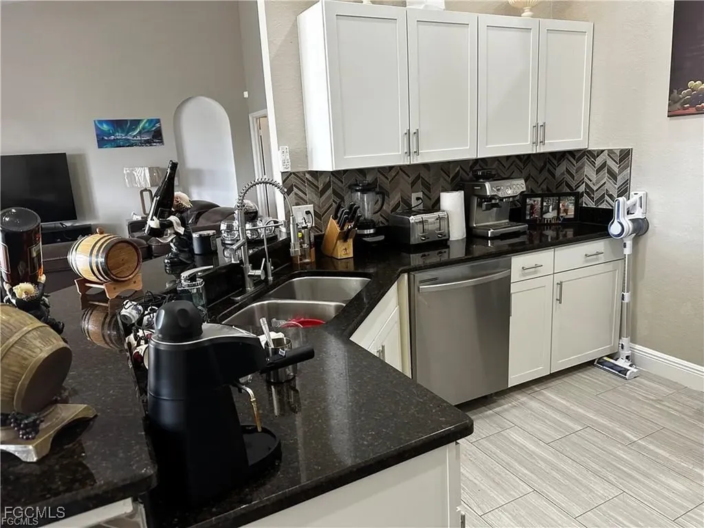 3315 37th Street SW Lehigh Acres FL 33976