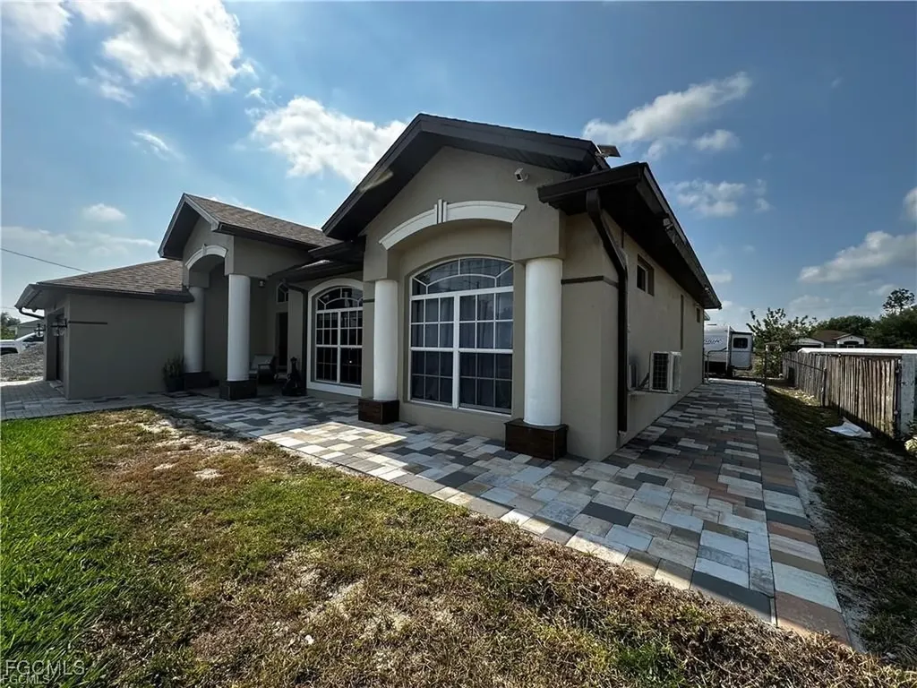 3315 37th Street SW Lehigh Acres FL 33976