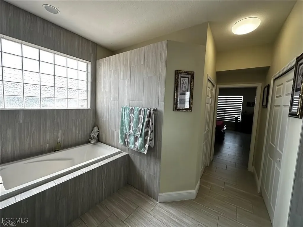 3315 37th Street SW Lehigh Acres FL 33976