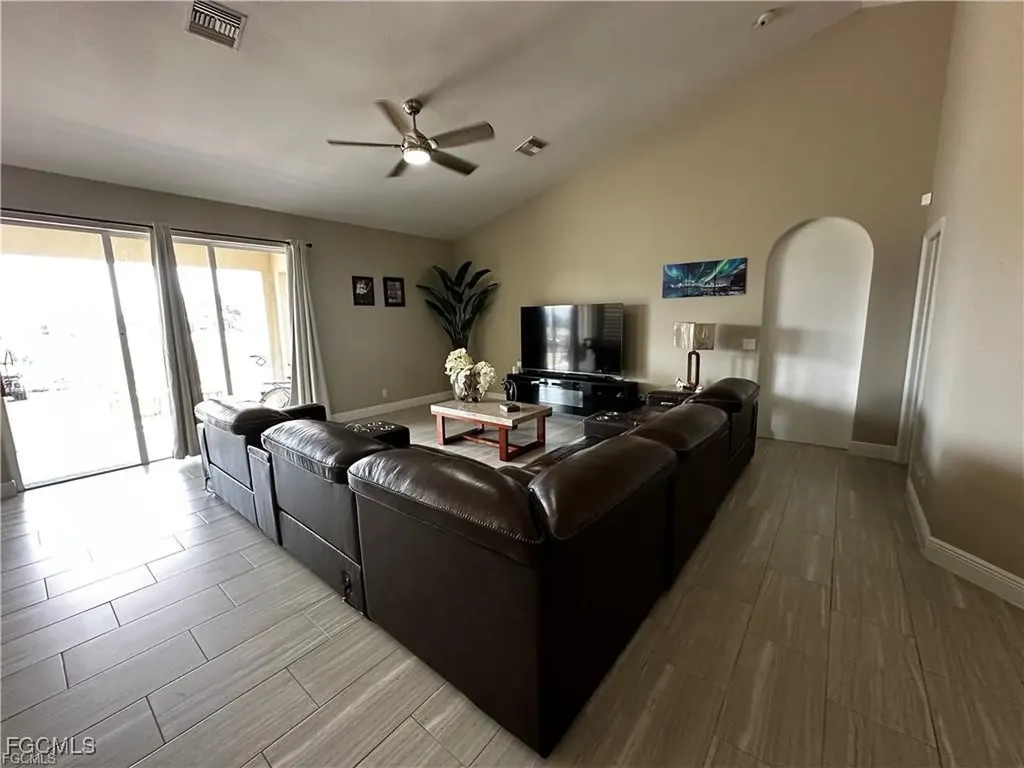 3315 37th Street SW Lehigh Acres FL 33976