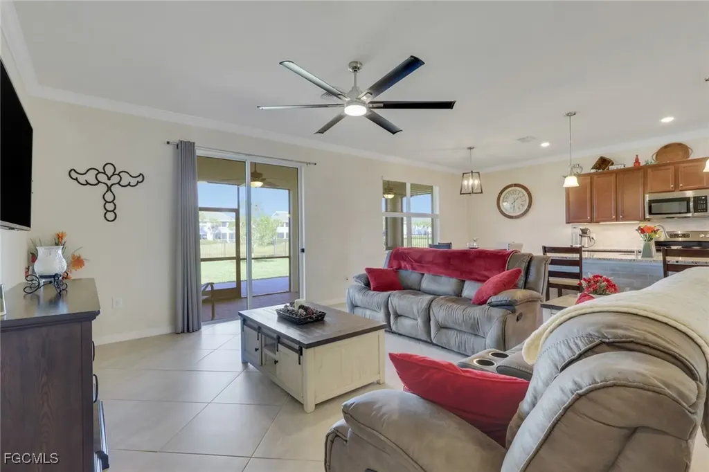 4035 E Hampton Circle Alva FL 33920