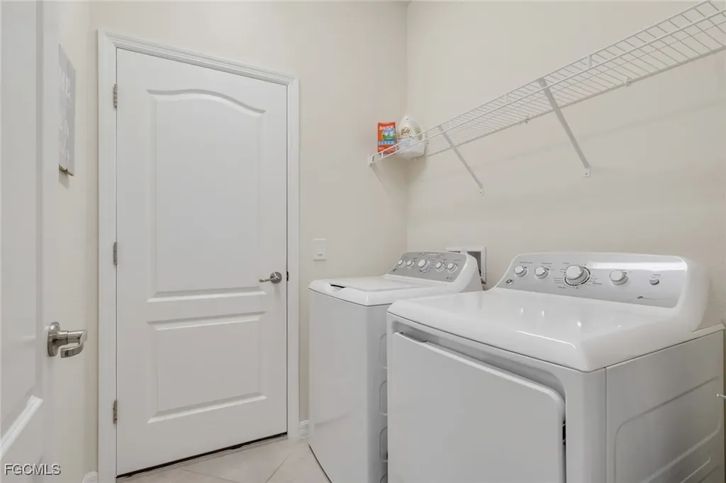 4035 E Hampton Circle Alva FL 33920