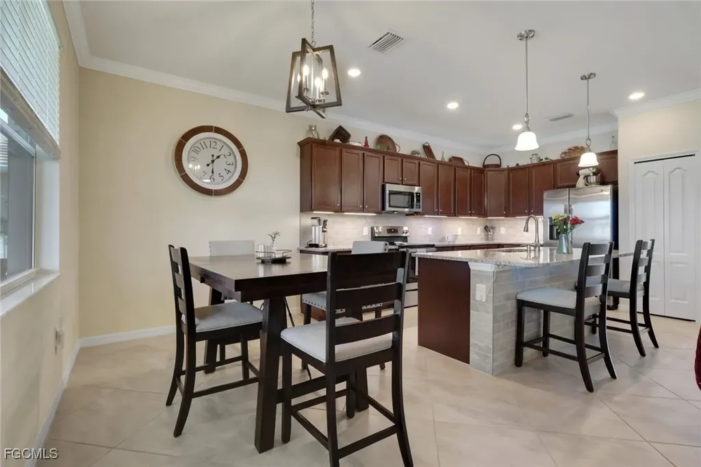 4035 E Hampton Circle Alva FL 33920