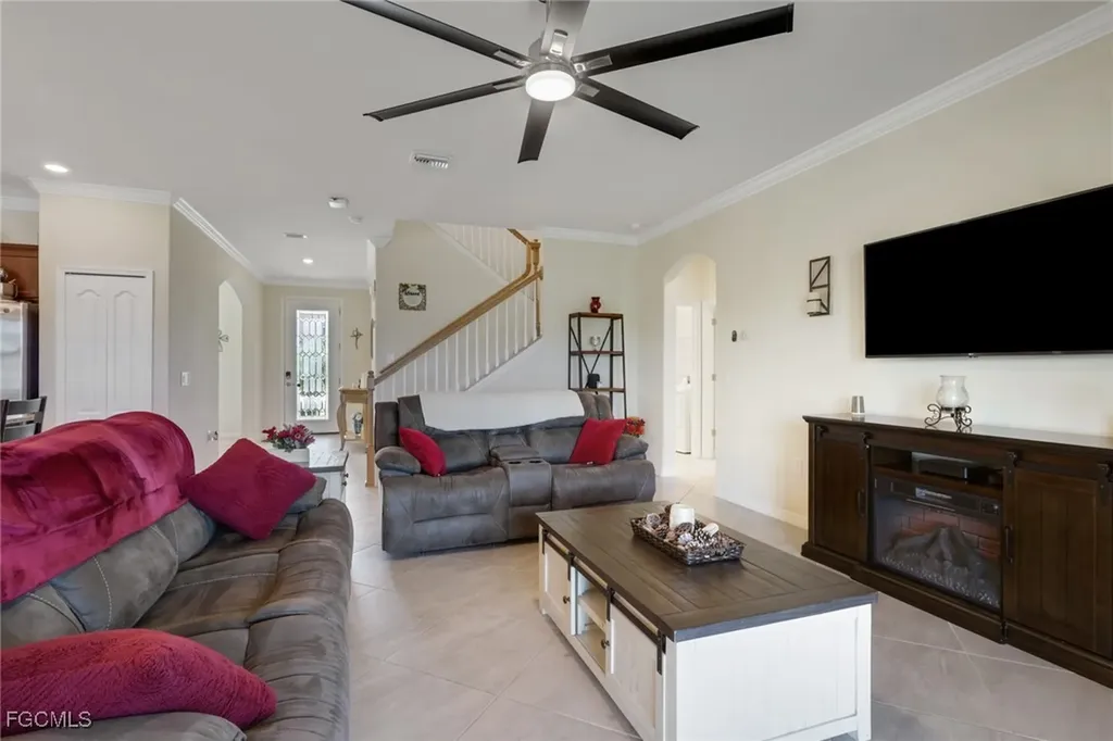 4035 E Hampton Circle Alva FL 33920