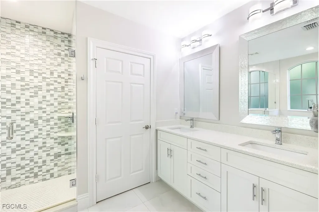 5652 Kensington Loop Fort Myers FL 33912