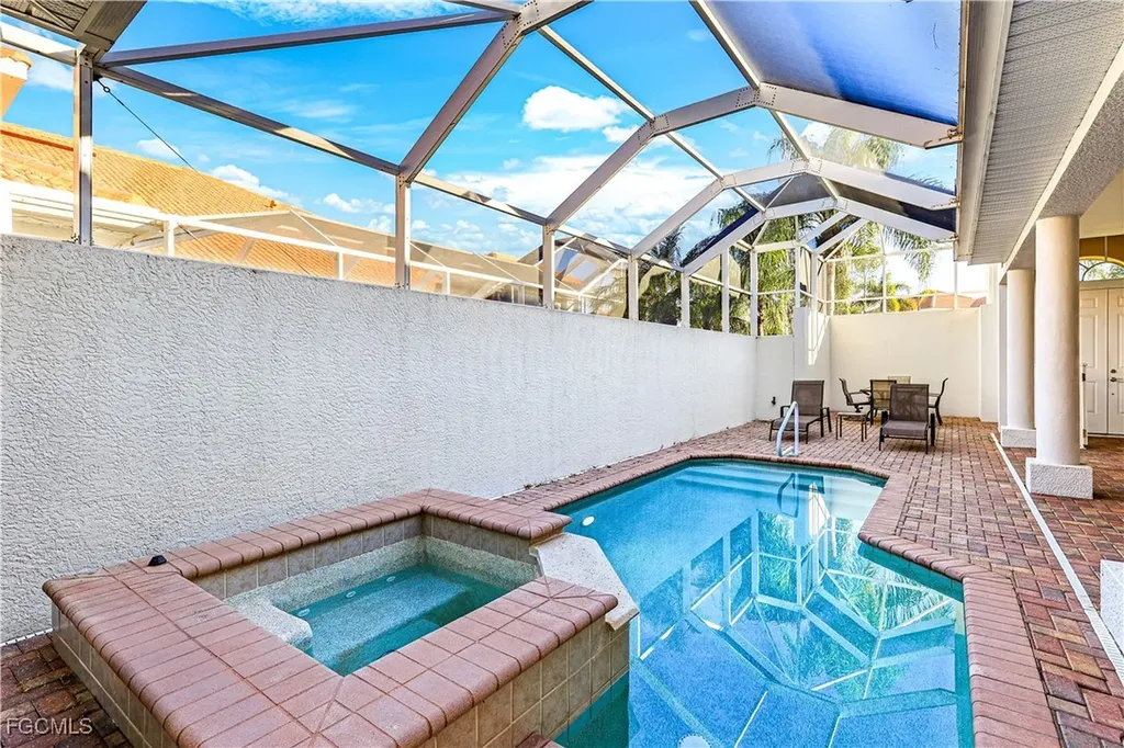5652 Kensington Loop Fort Myers FL 33912
