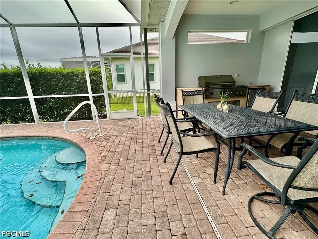 5422 SW 20th Avenue Cape Coral FL 33914