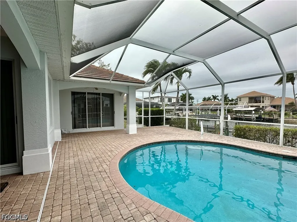 5422 SW 20th Avenue Cape Coral FL 33914