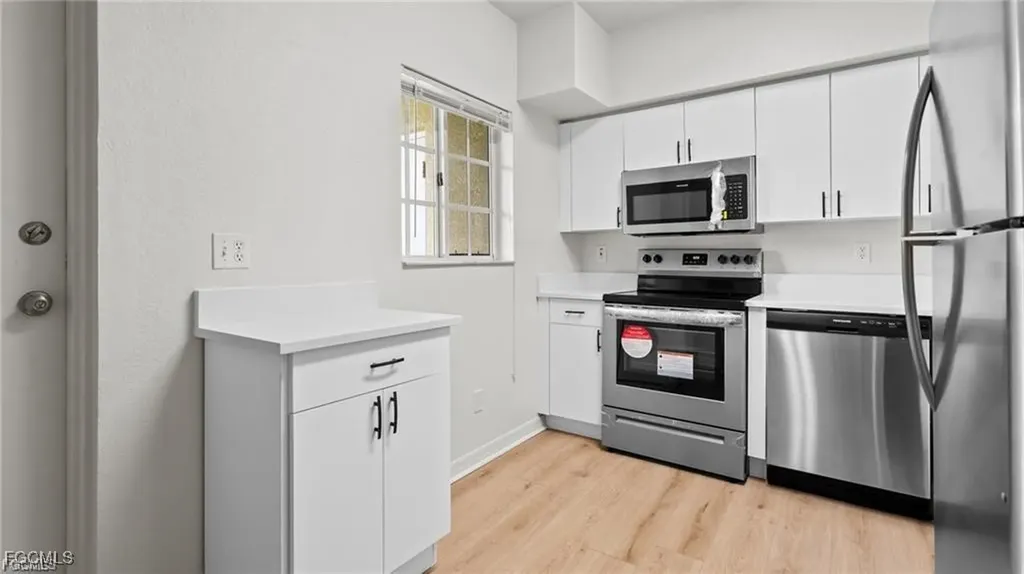 8407 Bernwood Cove Loop Fort Myers FL 33966