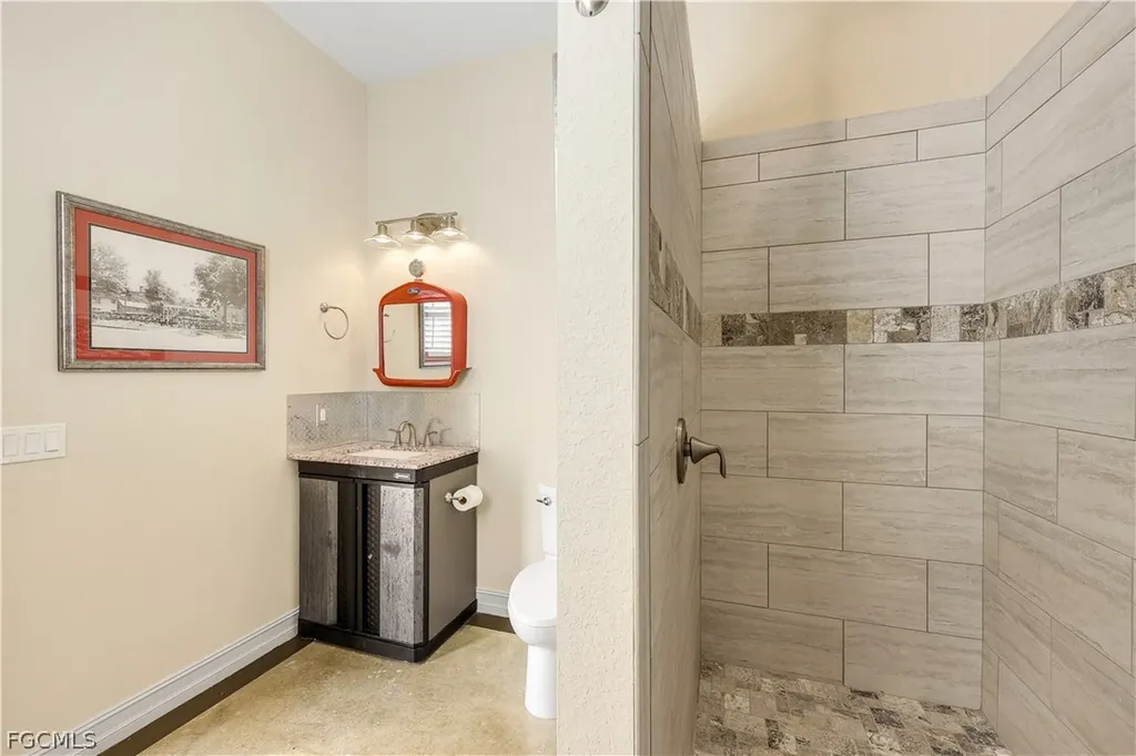 1503 NW 41st Place Cape Coral FL 33993