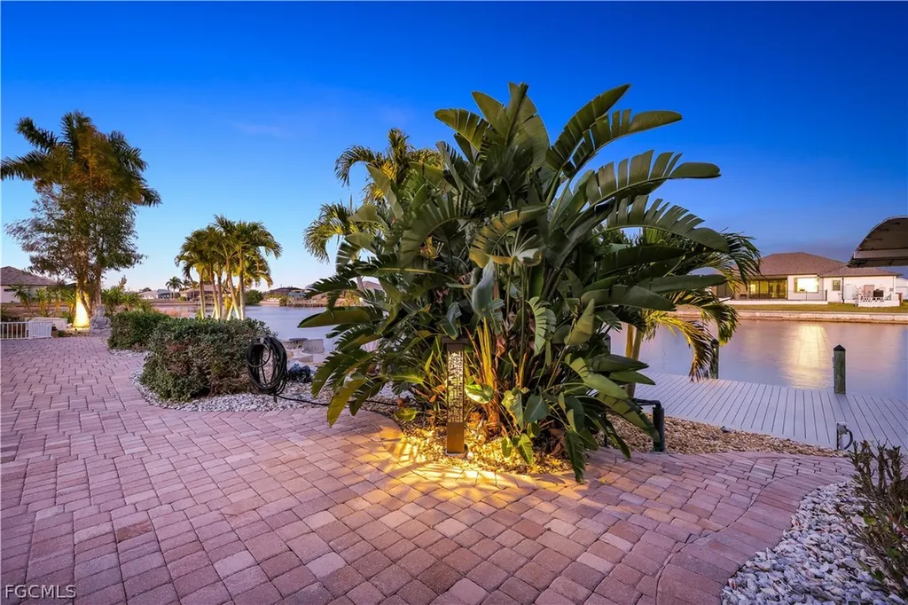 1503 NW 41st Place Cape Coral FL 33993