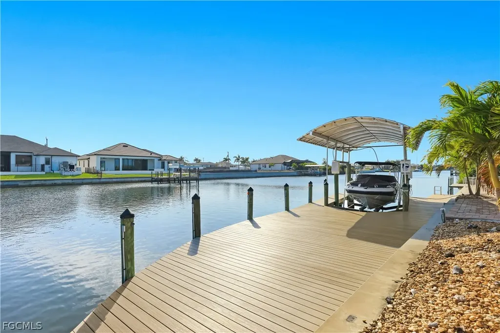 1503 NW 41st Place Cape Coral FL 33993