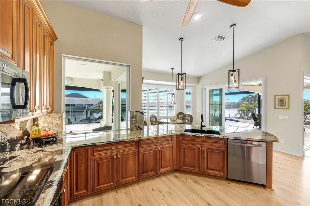 1503 NW 41st Place Cape Coral FL 33993