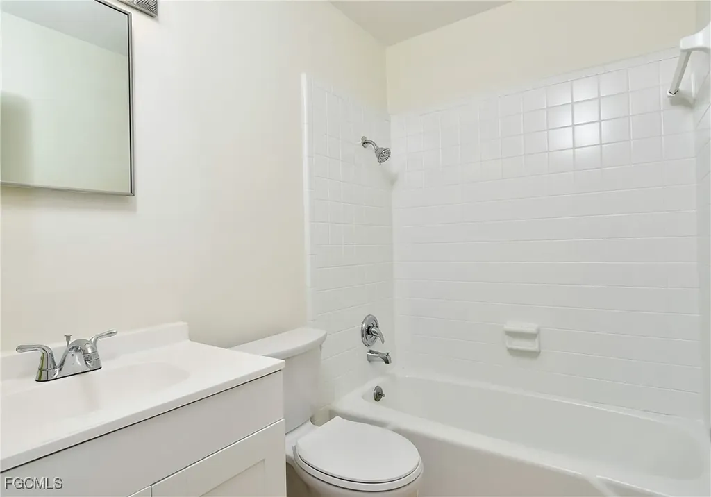 16 Tangerine Court Lehigh Acres FL 33936