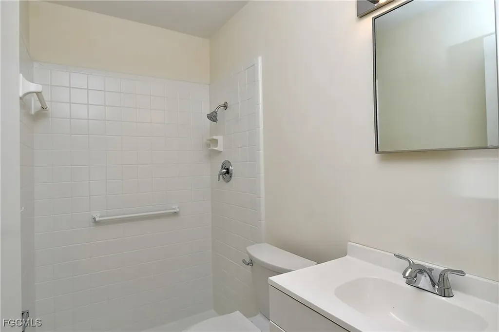 16 Tangerine Court Lehigh Acres FL 33936