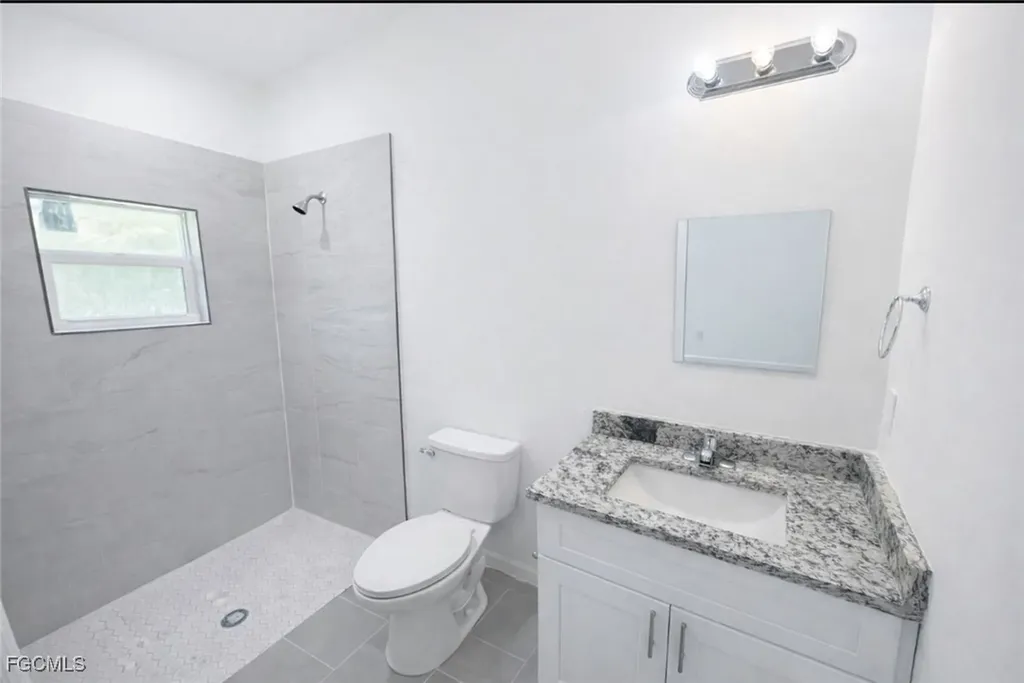 3121 24th Street SW Lehigh Acres FL 33976