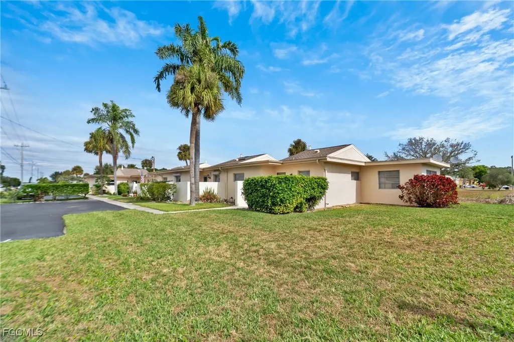 720 Joel Boulevard Lehigh Acres FL 33936