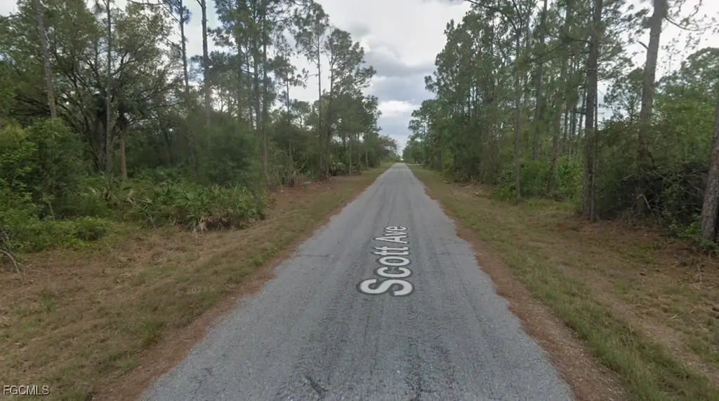 2010 Scott Avenue Alva FL 33920