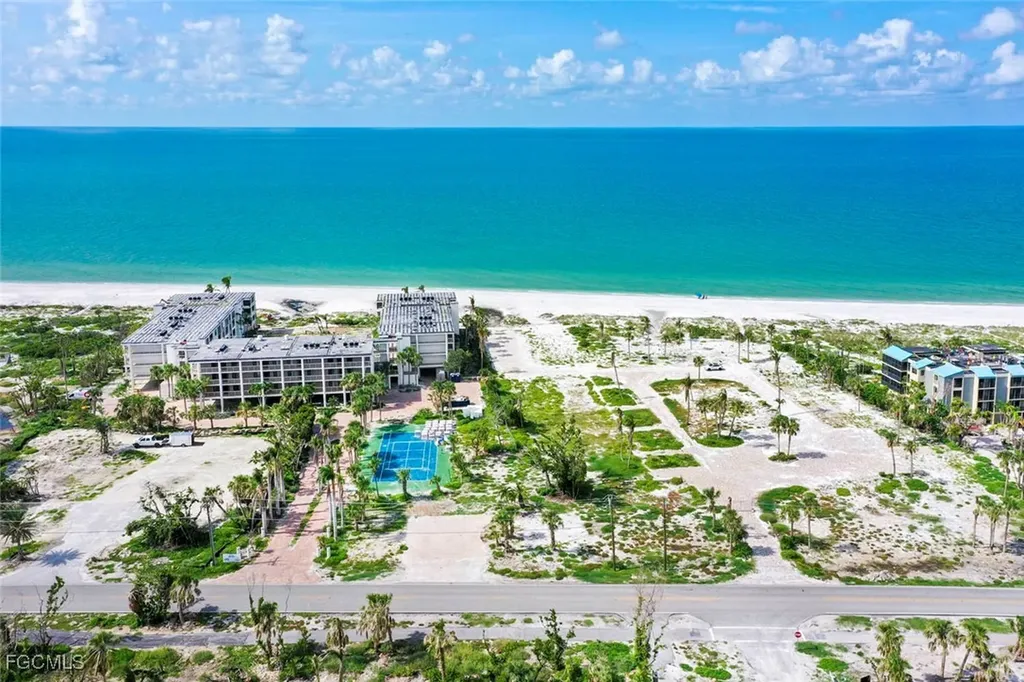 2807 W Gulf Drive Sanibel FL 33957