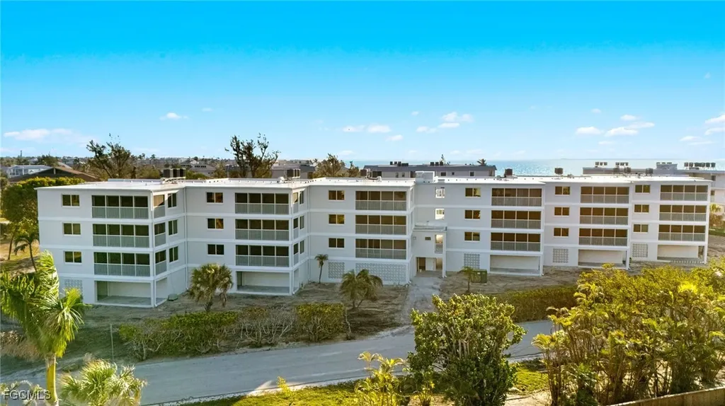 610 Donax Street Sanibel FL 33957