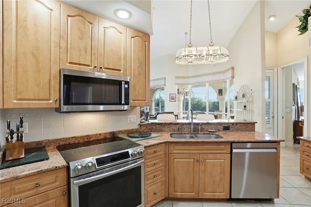 2602 El Dorado Parkway W Cape Coral FL 33914