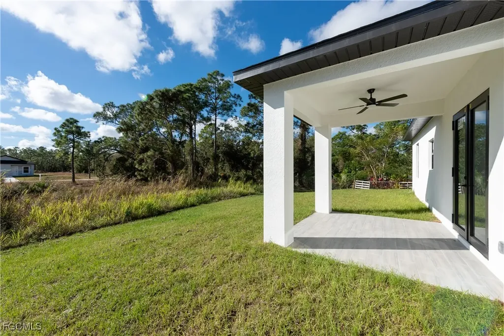 922 Sunrise Boulevard Lehigh Acres FL 33974