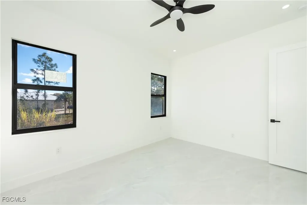 922 Sunrise Boulevard Lehigh Acres FL 33974