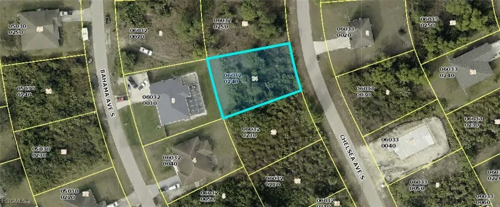 750 Chelsea Avenue S Lehigh Acres FL 33974