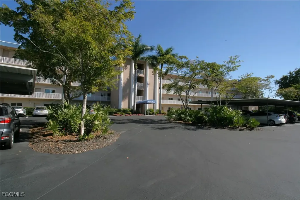 14931 Park Lake Drive Fort Myers FL 33919